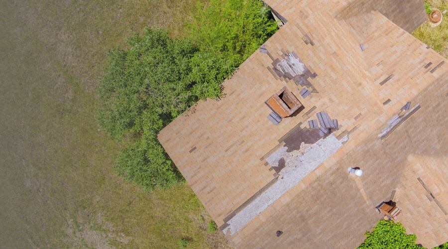 Why choose water damage restoration service for basement flood restoration services in Stamford